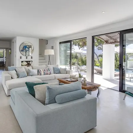 Villa Es Vedre: Beachside Ibiza Retreat With Sea Views