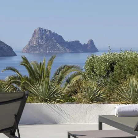 Es Vedre: Beachside Ibiza Retreat With Sea Views Villa