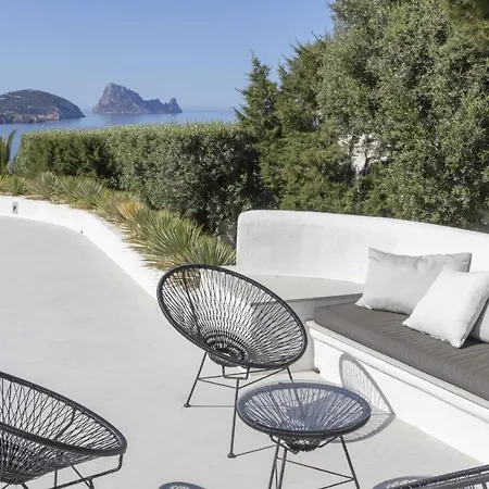 Magical Ibizan Walking Distance To The Es Vedra Style 6 Bedrooms Fabulous Sea Views *
